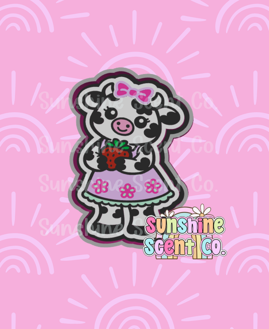 Strawberry Cow in Summer Dress Freshie Mold