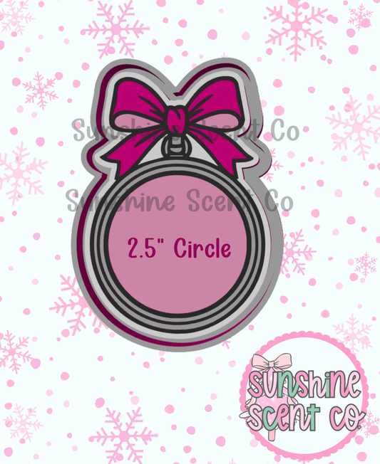 Circle Locket with Bow Freshie Mold
