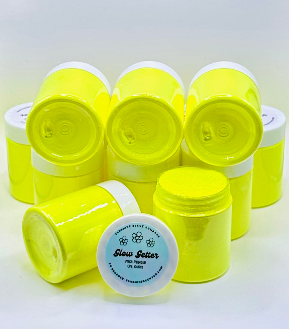 Glow Getter Pigment Powder