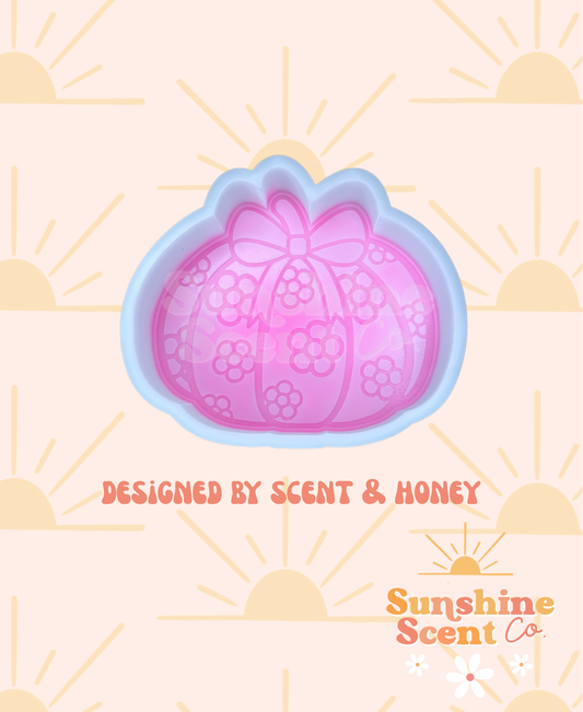 Floral Pumpkin with Bow Freshie Mold