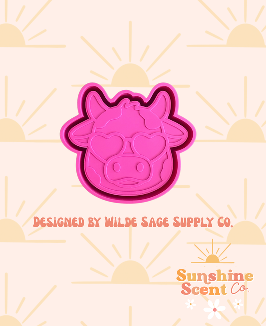 Heart Glasses Cow Freshie Mold